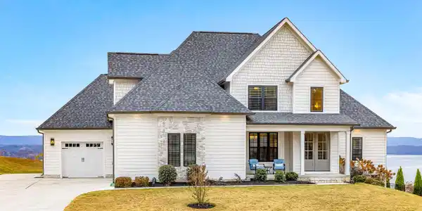 6165 Breezy Hollow Lane
