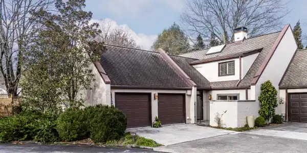 1124 Bordeaux Circle