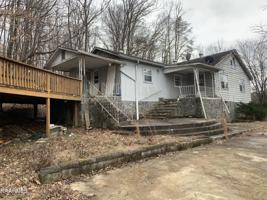 133 Yarnell Rd