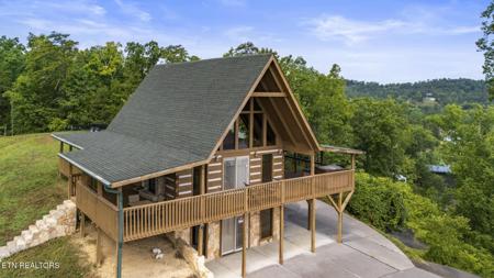 1065 Harbor Point Drive