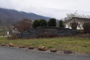 642 Chimney Rock Road Rd
