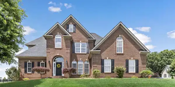 335 Windward Point