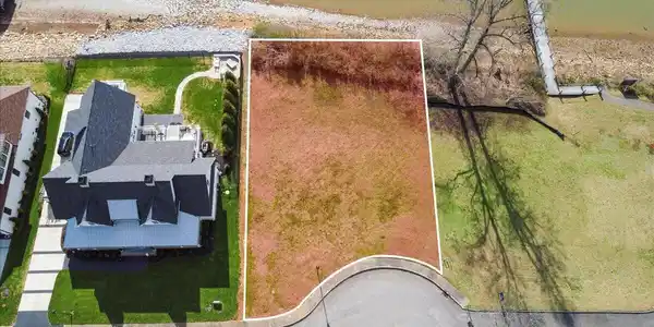 3952 Shipwatch Lane