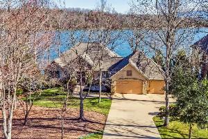 165 Rock Point Drive