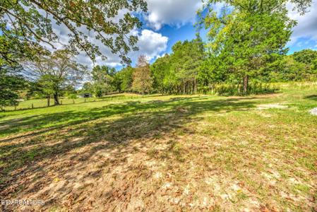 140 Swan Seymour Rd