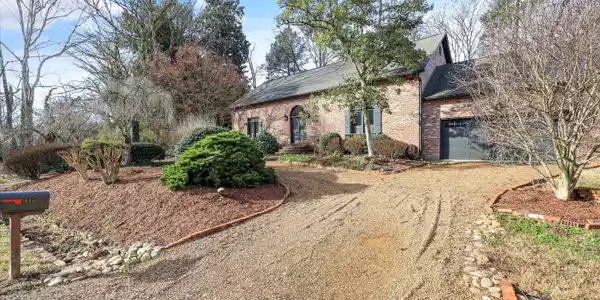 635 Blows Ferry Rd