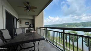 655 Waterside Circle