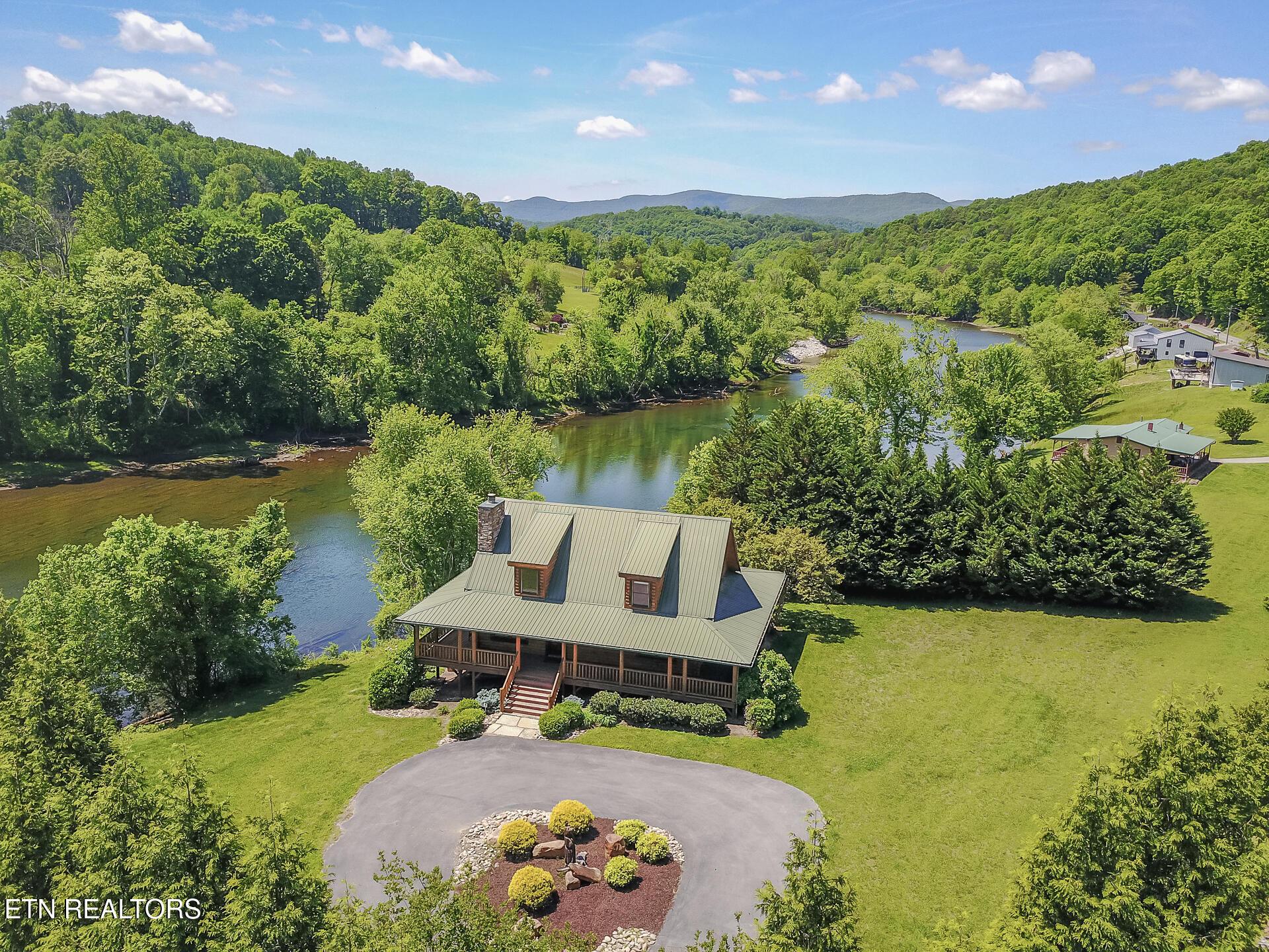 Image 1: 125 Lovely Bluff Road - -01