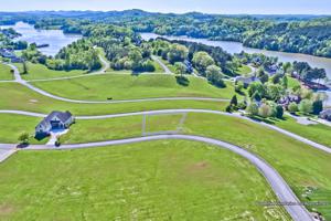 155 Hummingbird Drive