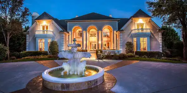 3528 Captains Way