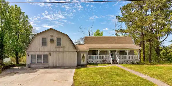 1808 Longview Drive