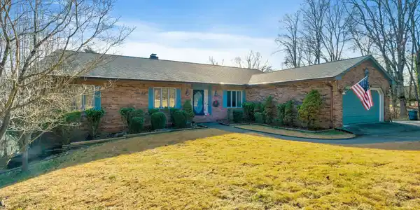 1401 Blackberry Ridge Drive
