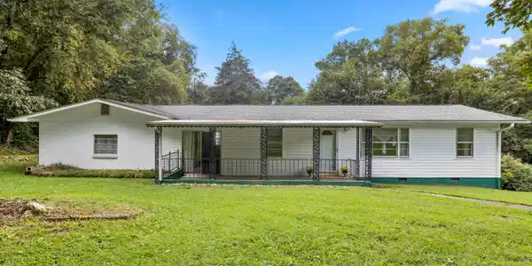 3009 Cox Lane