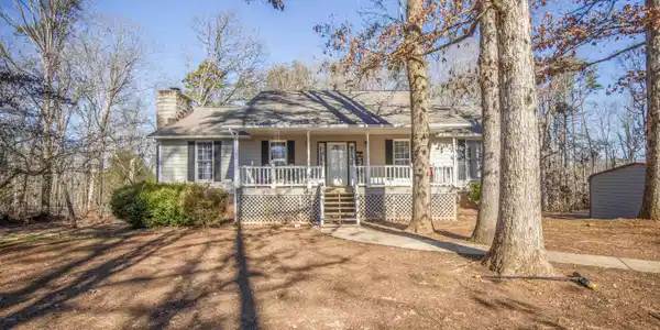 1122 Parkbrook Drive