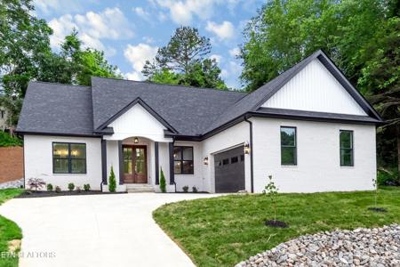 302 Ootsima Lane