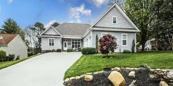 113 Inola Place