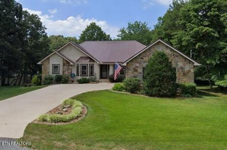 14 Windsor Point