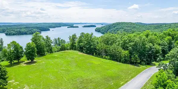 472 Hidden Forest Tr