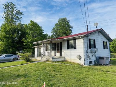 208 Leach Ave