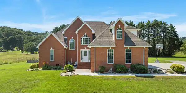 865 River Rd