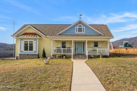 165 Windward Blvd