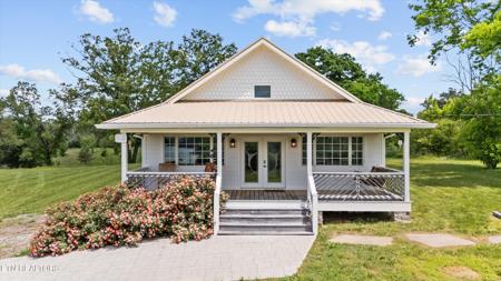 2738 indian creek Rd