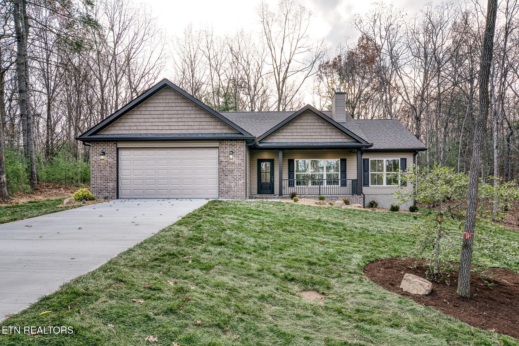 Image 1: 149 Dalefield Loop