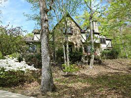 126 Balsam Rd