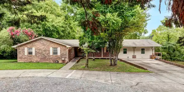 4452 Miser Station Rd