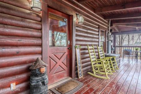 1038 Willard Way