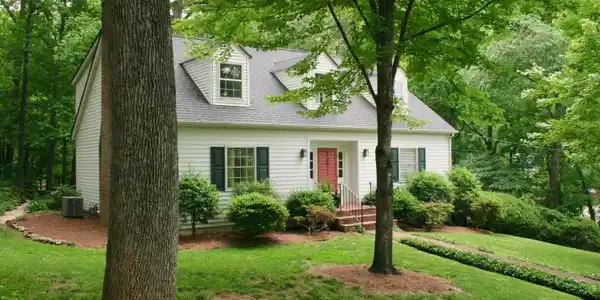 646 SW Arrowhead Tr