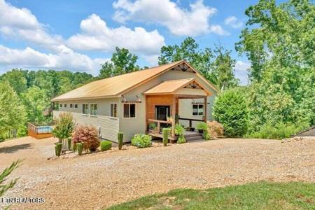 2115 Riverview Drive