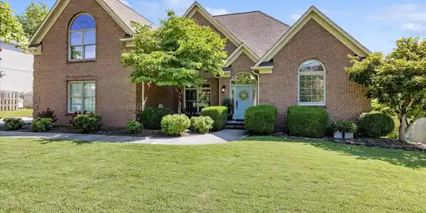 10508 Eagles View