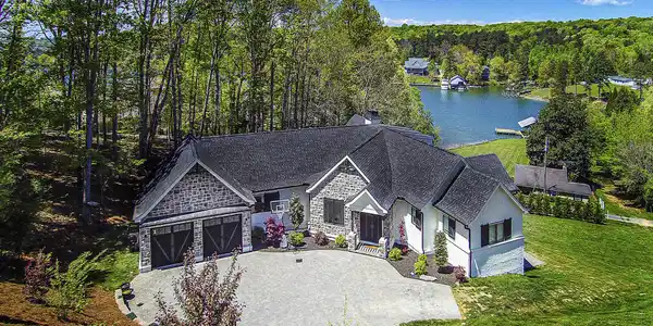 180 Glen Mar Drive