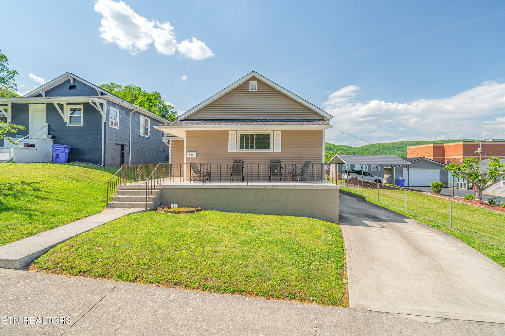 Image 2: 1-web-or-mls-905 Cumberland Street-26