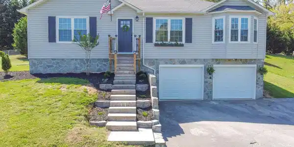 134 Edwards Johnson Lane