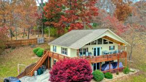 364 Dogwood Acres