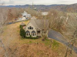 135 Jones Lane