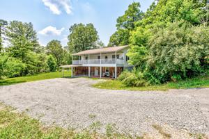 228 Chapman Lane