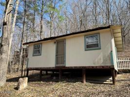 124 White Oak Lane