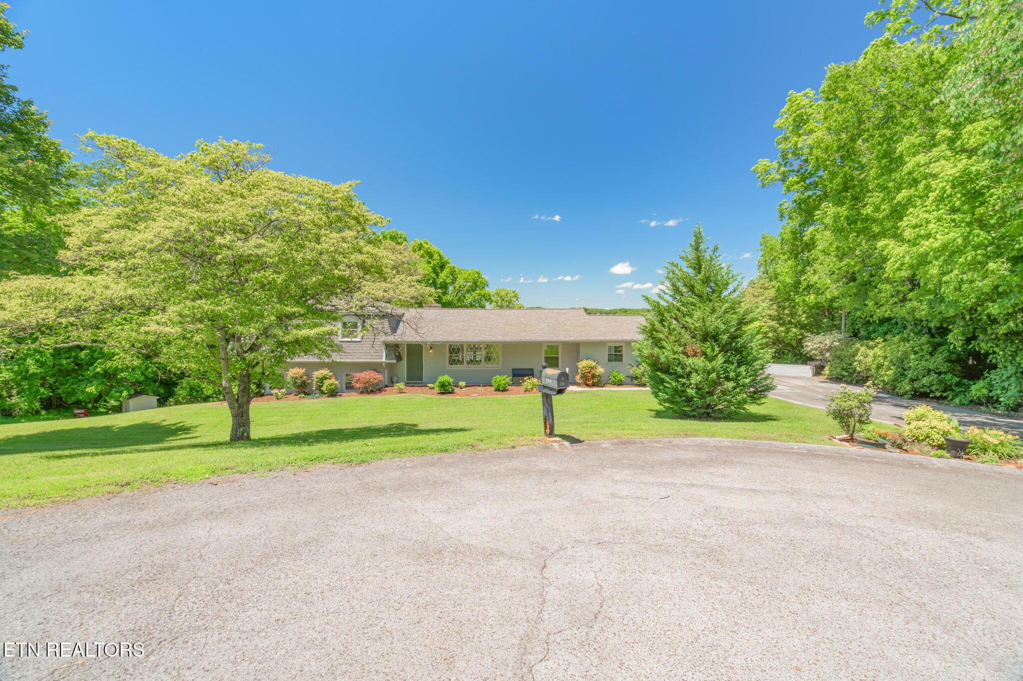 Image 3: 5-web-or-mls-805 Butler Drive-58
