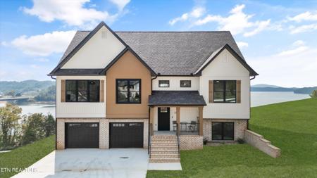 415 Hampton Way