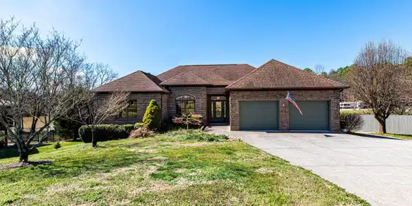 3916 Gooseneck Drive