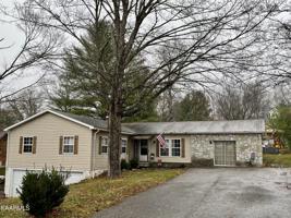 671 Lake Dr Lane