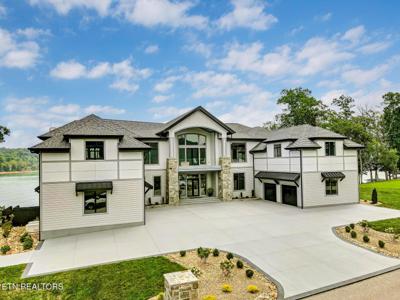 201 Crown Jewel Lane