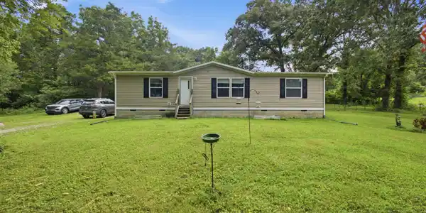 321 Rose Circle