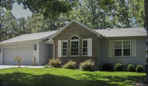 121 Canterbury Dr.