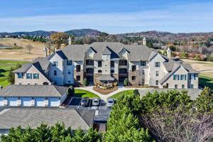 565 Rarity Bay Pkwy
