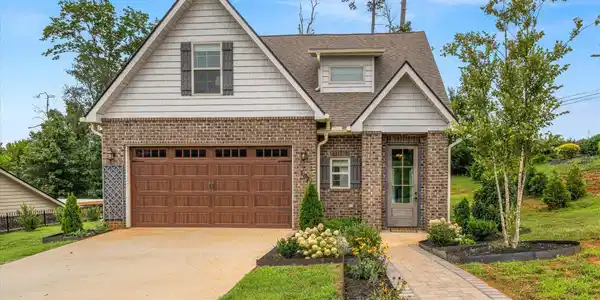 102 Conner Lane