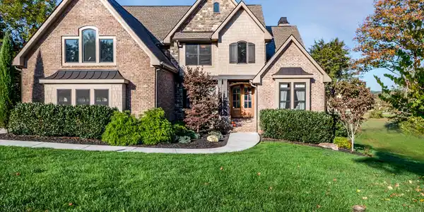 12125 Rushmere Lane